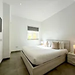 Unique 4 Bedroom Townhouse Off The Sliema