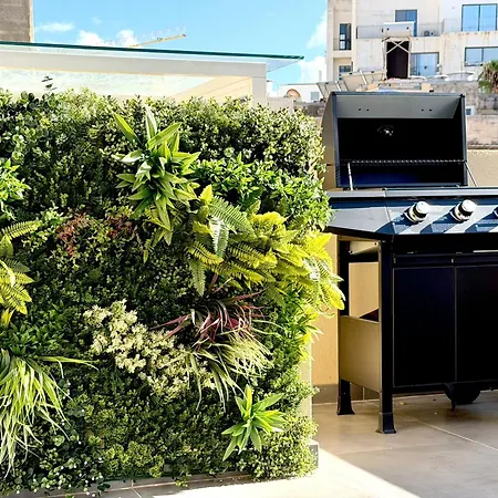 Unique 4 Bedroom Townhouse Off The Case de vacanță *